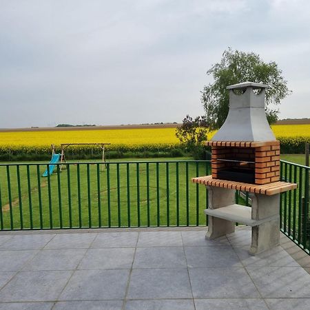 Maison De Vacances Situee Entre Liege, Tongres Et Vise Slins Kültér fotó